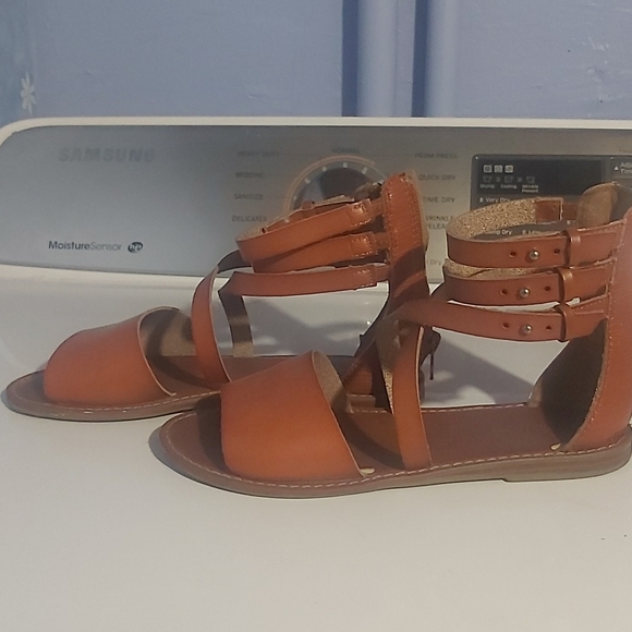 Gladiator sandals - Picture 2 of 4